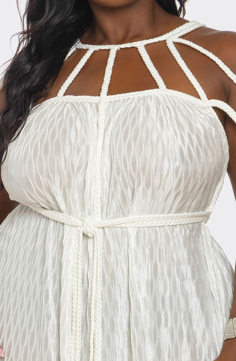 White Plus Size Wavy Pleatedbraided Rope Design Maxi Dress