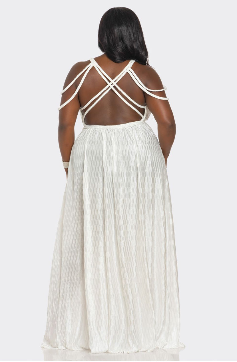 White Plus Size Wavy Pleatedbraided Rope Design Maxi Dress